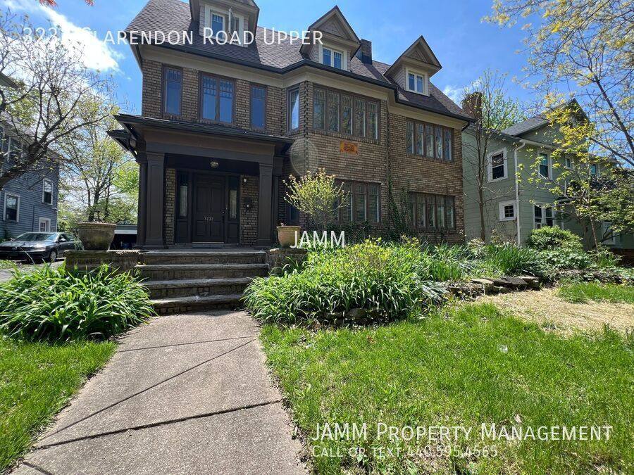 Apartment for rent at 3232 Clarendon Rd, Cleveland, OH 44118