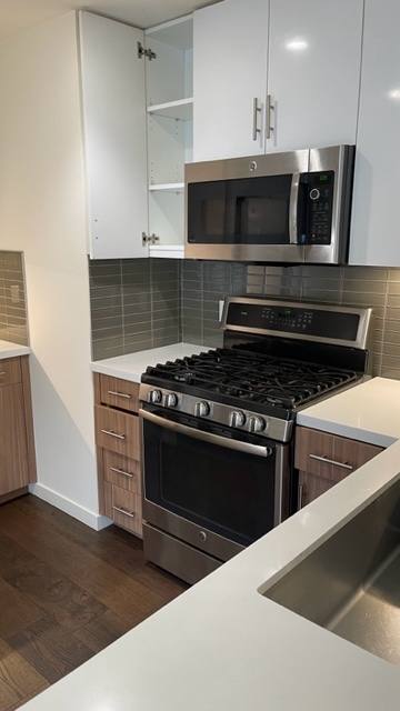 Condo for rent at 528 Thomas L Berkley Way #401, Oakland, CA 94612