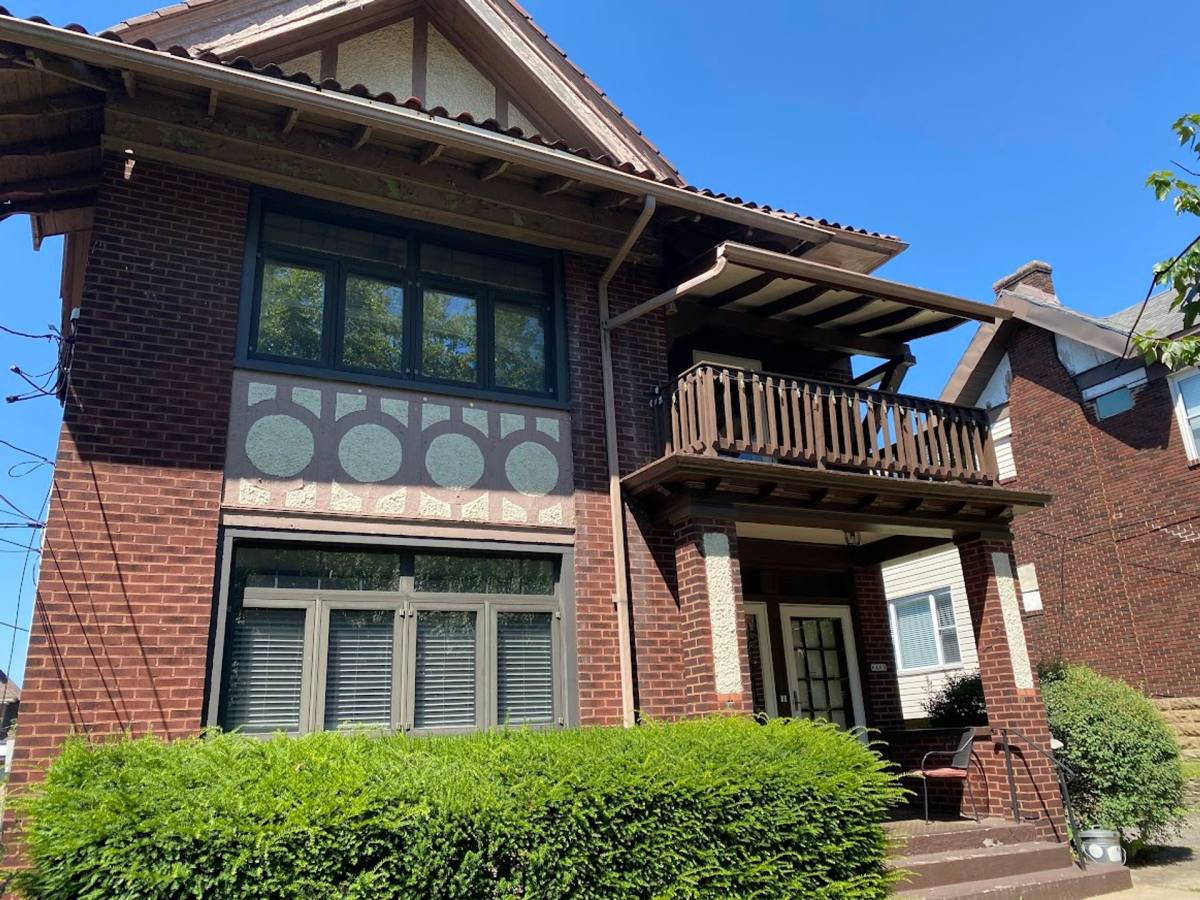 Apartment for rent at 6401-6403 Bartlett, Pittsburgh, PA 15217