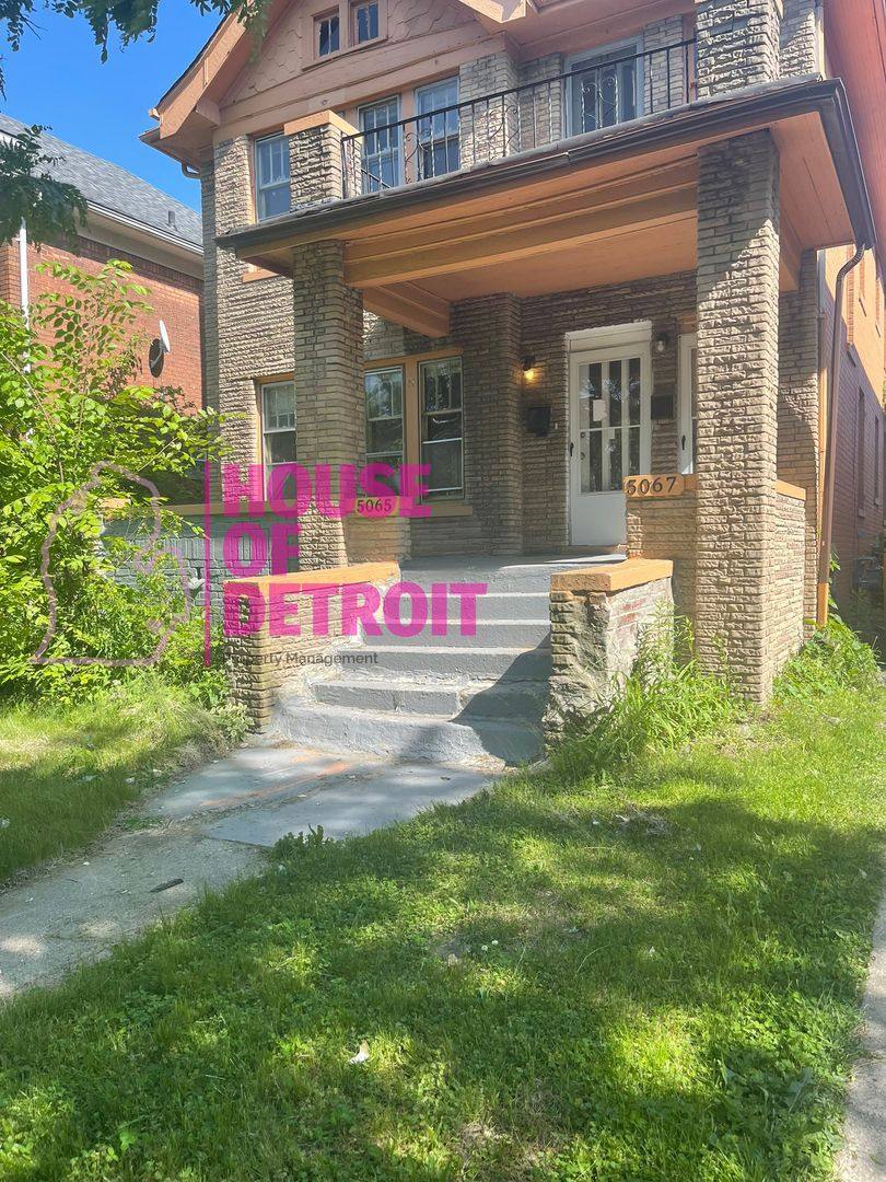 Apartment for rent at 5065-5067 Linsdale St, Detroit, MI 48204