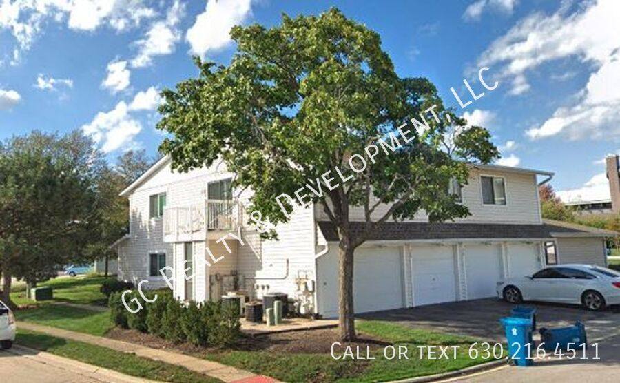 Apartment for rent at 326 Palisades Point, Schaumburg, IL 60194