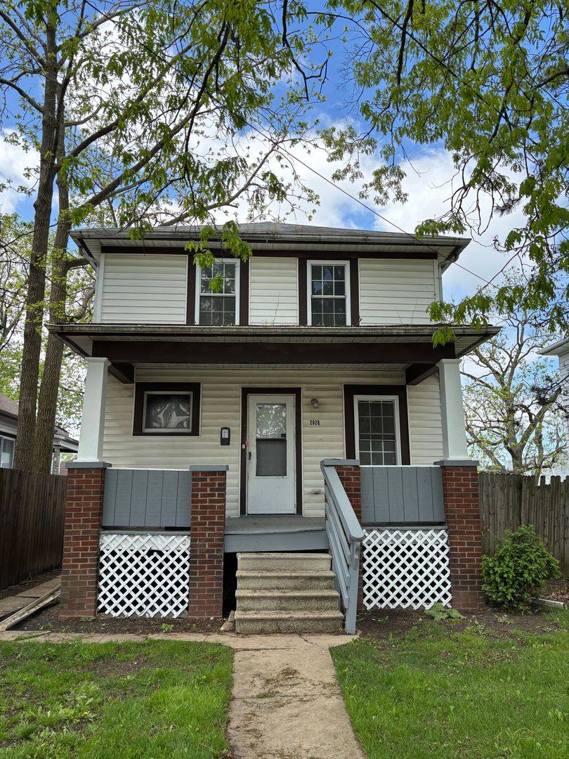 House for rent at 2828 Apple Ave, Lorain, OH 44055