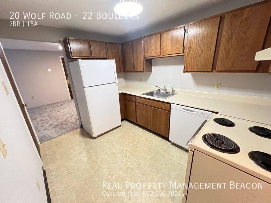 Condo for rent at 20 Wolf Rd #22 Boulders, Lebanon, NH 03766