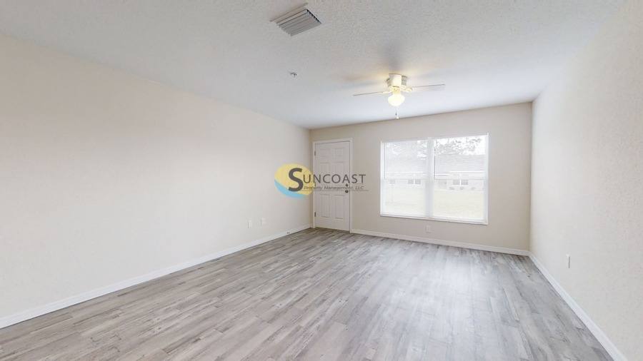Apartment for rent at 9452 N Travis Dr, Dunnellon, FL 34434