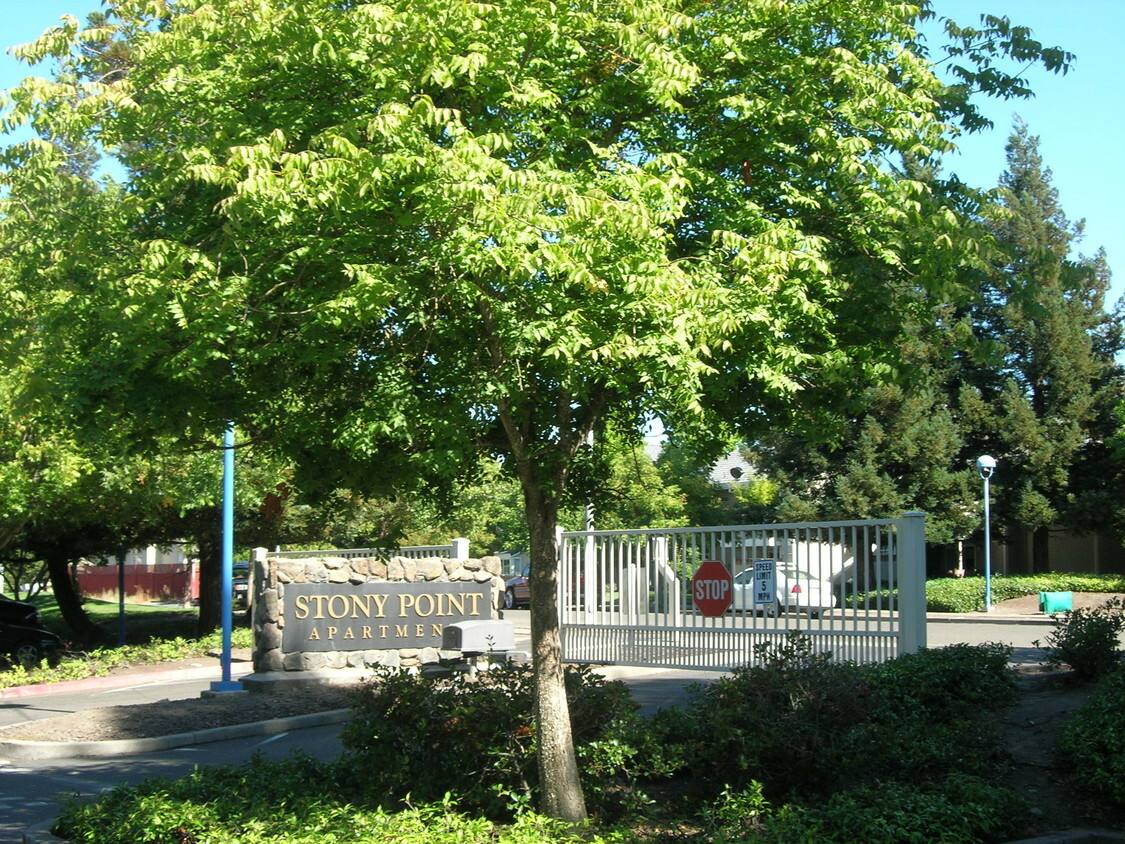 Apartment for rent at 1928 Lazzini Ave #1928D, Santa Rosa, CA 95407