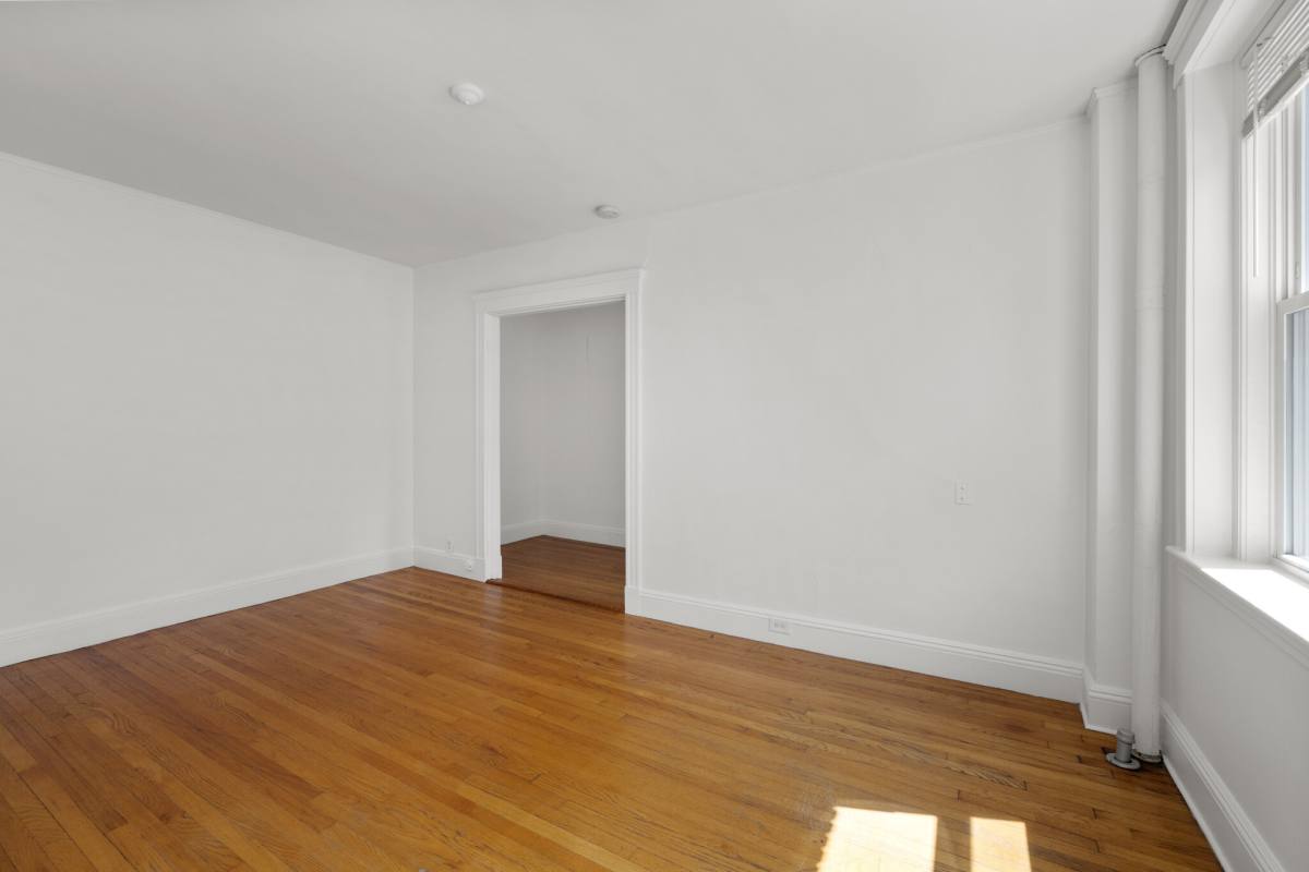 Apartment for rent at 172 Maple St #103, Malden, MA 02148