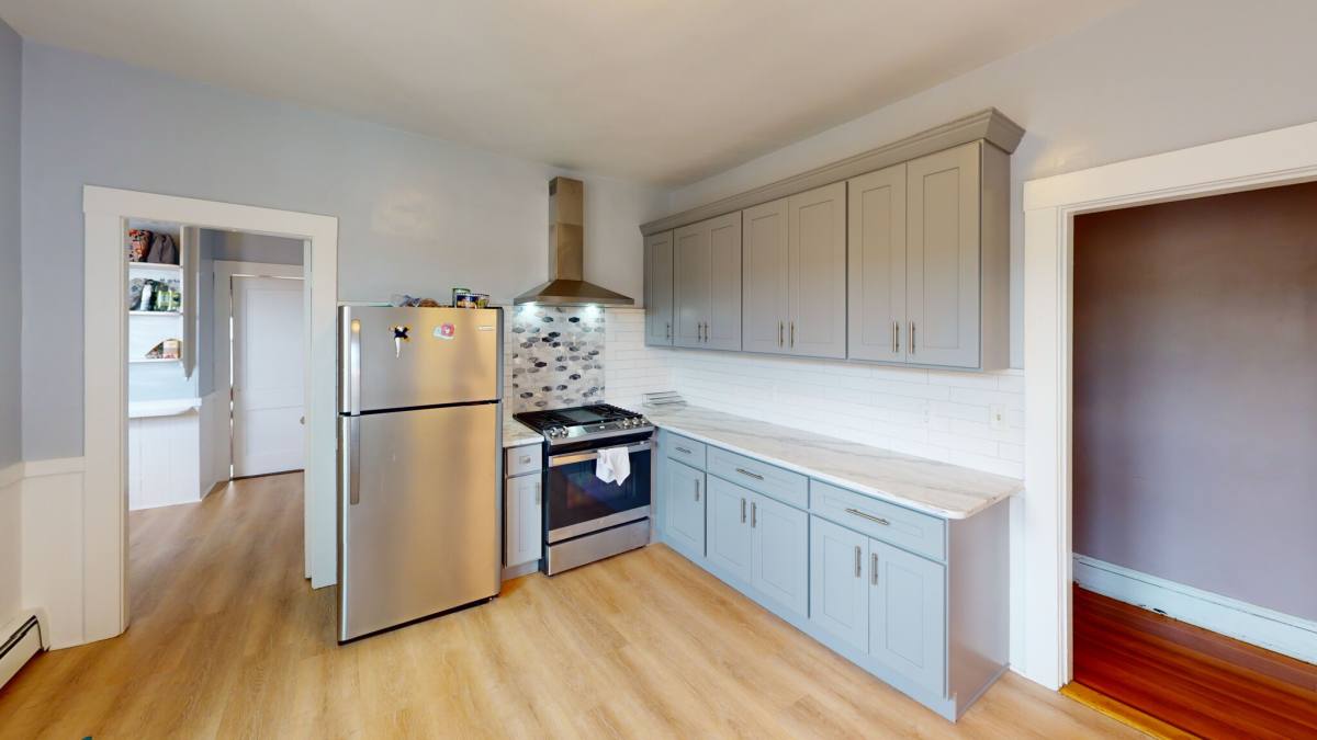 85 Browne St #3, Brookline, MA 02446