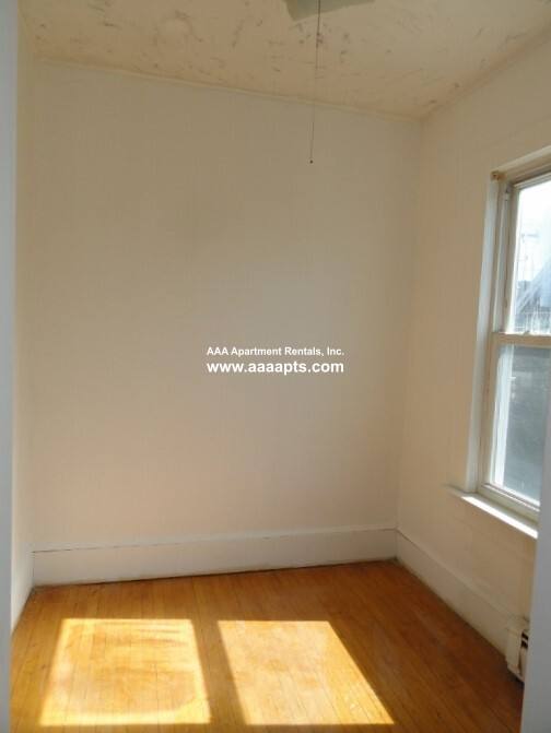 Apartment for rent at 164 Park St #2, Medford, MA 02155
