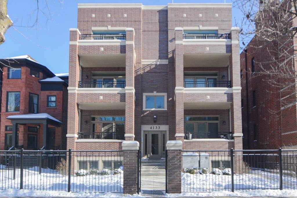 Apartment for rent at 4131 Kenmore #NA8, Chicago, IL 60613