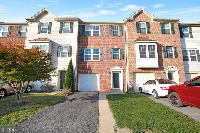 Townhouse for rent at 23 Tidewater Terrace, Falling Waters, WV 25419
