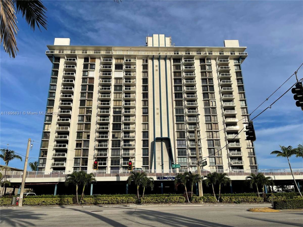 Condo for rent at 1600 S Ocean Dr, Hollywood, FL 33019