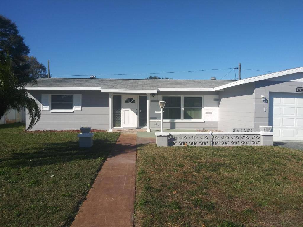 House for rent at 3348 60th St N, Saint Petersburg, FL 33710