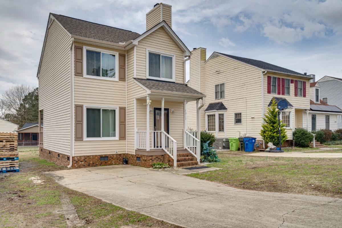 House for rent at 8013 Perry Creek Rd, Raleigh, NC 27616