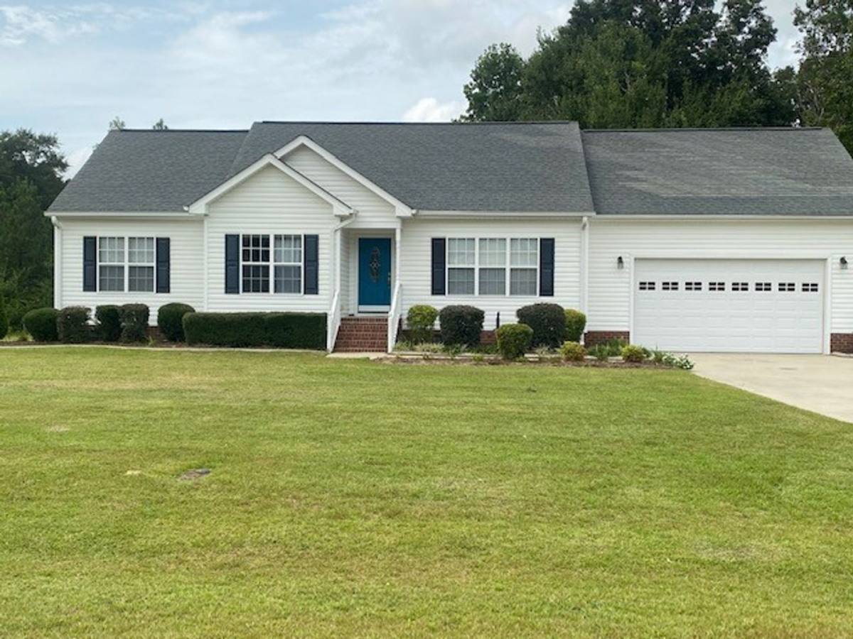 House for rent at 305 Towbridge Lane, Goldsboro, NC 27534