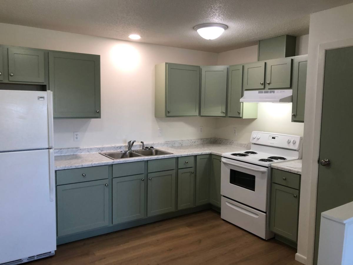 Apartment for rent at 1189 17th Ave W, Dickinson, ND 58601