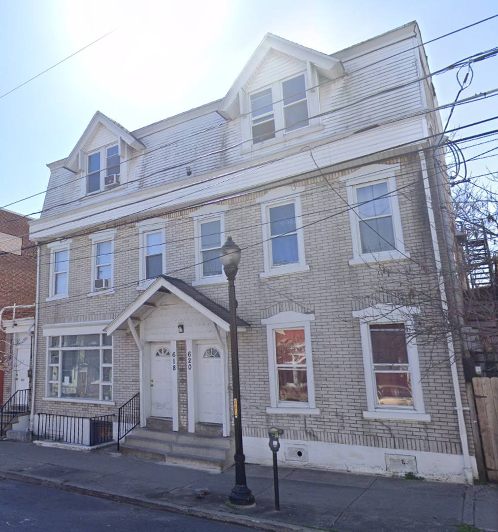 Apartment for rent at 620 Chew St, Allentown, PA 18102