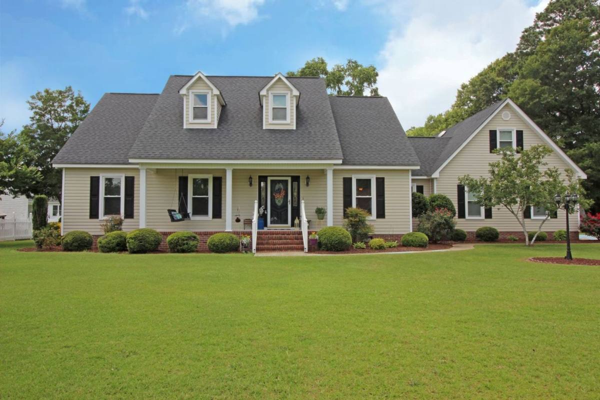 House for rent at 103 Carolina Wren Circle, Goldsboro, NC 27530