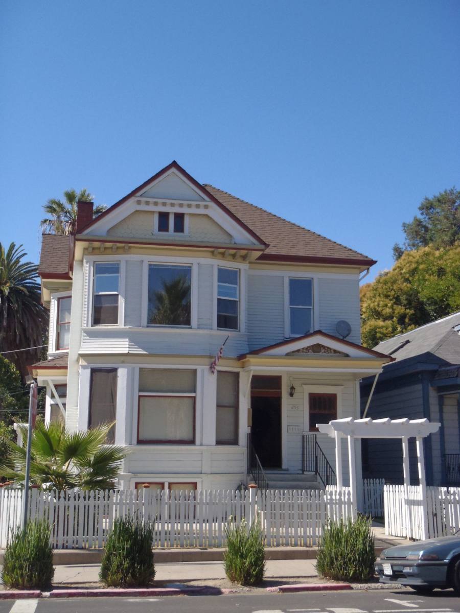 255 E St John, San Jose, CA 95112