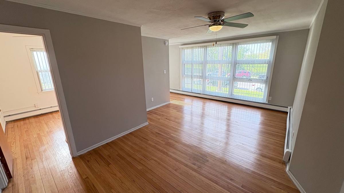 Apartment for rent at 1015 W 35th Ave, Gary, IN 46408