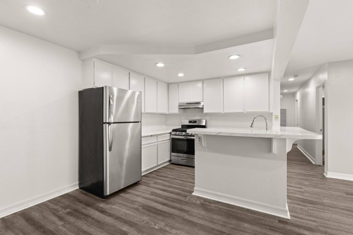 Apartment for rent at 169 Brightwood Ave, Chula Vista, CA 91910