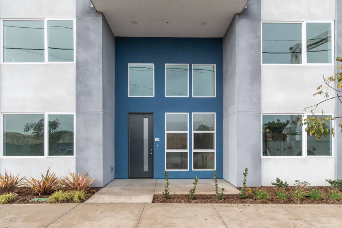 Apartment for rent at 1924 Harding Ave, National City, CA 91950