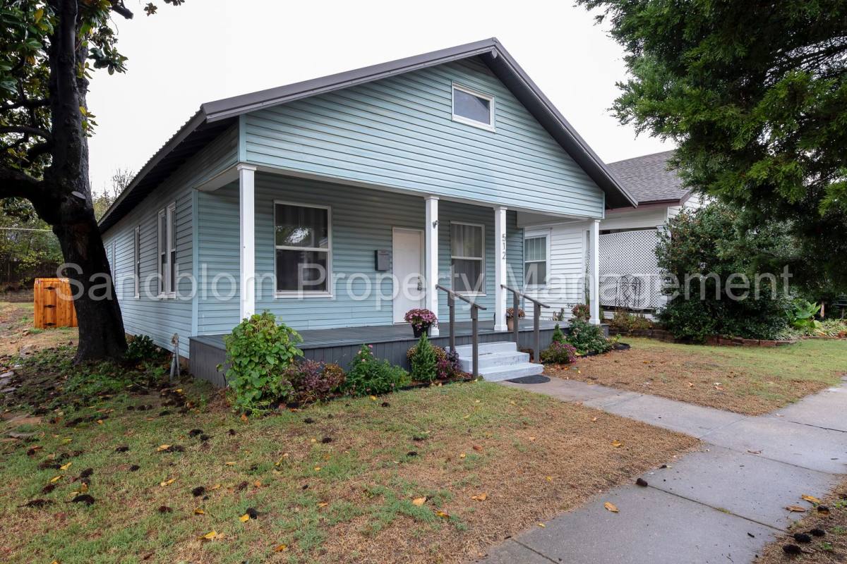 House for rent at 512 N Main St, Sand Springs, OK 74063