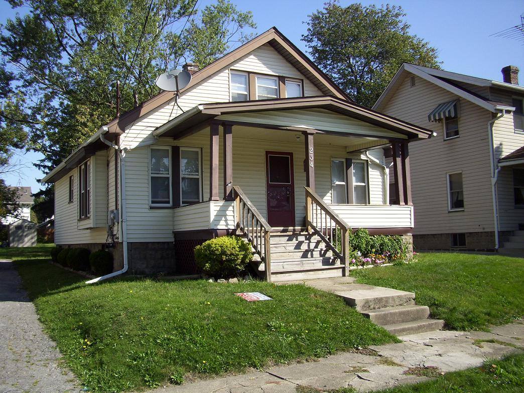 House for rent at 234 E Howard St, Girard, OH 44420