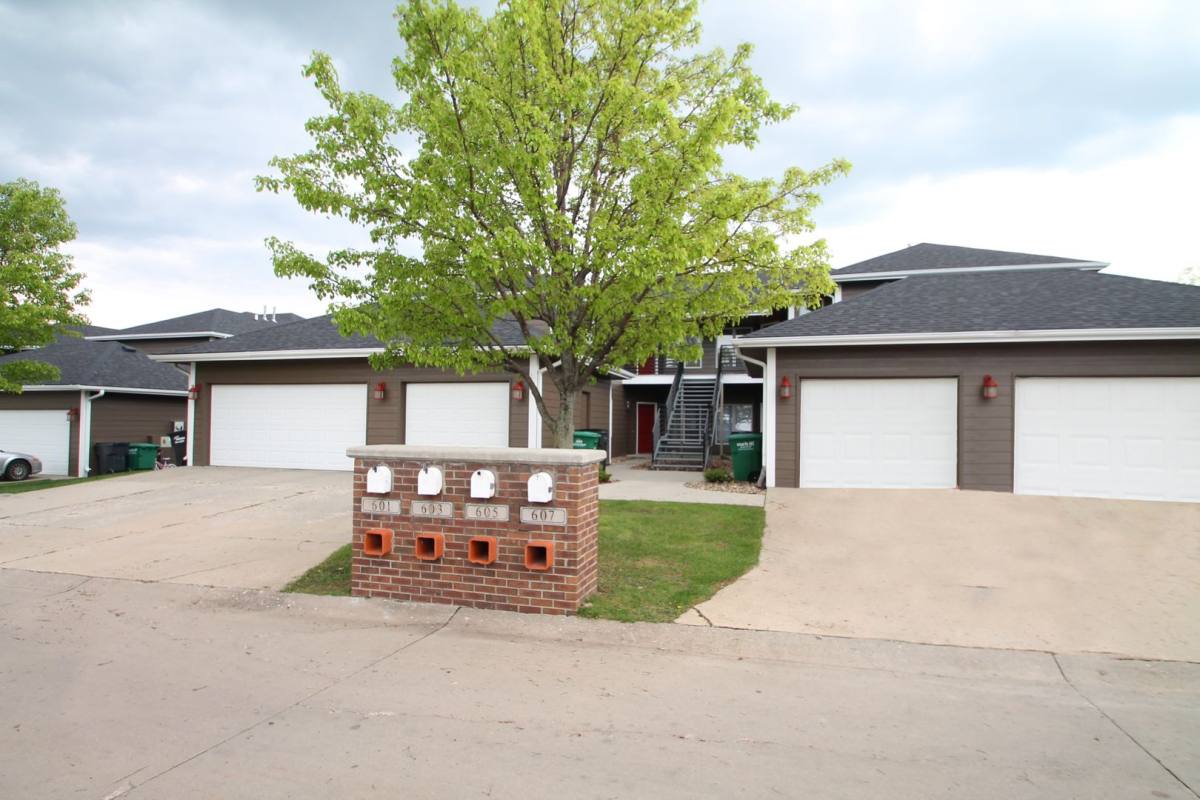 Apartment for rent at 309 NW 18th St, Ankeny, IA 50023