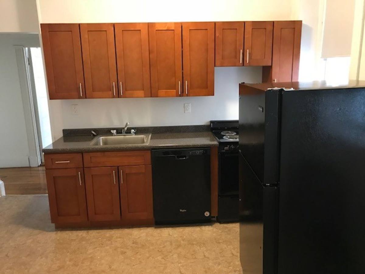 1589 Beacon St #A3, Brookline, MA 02445