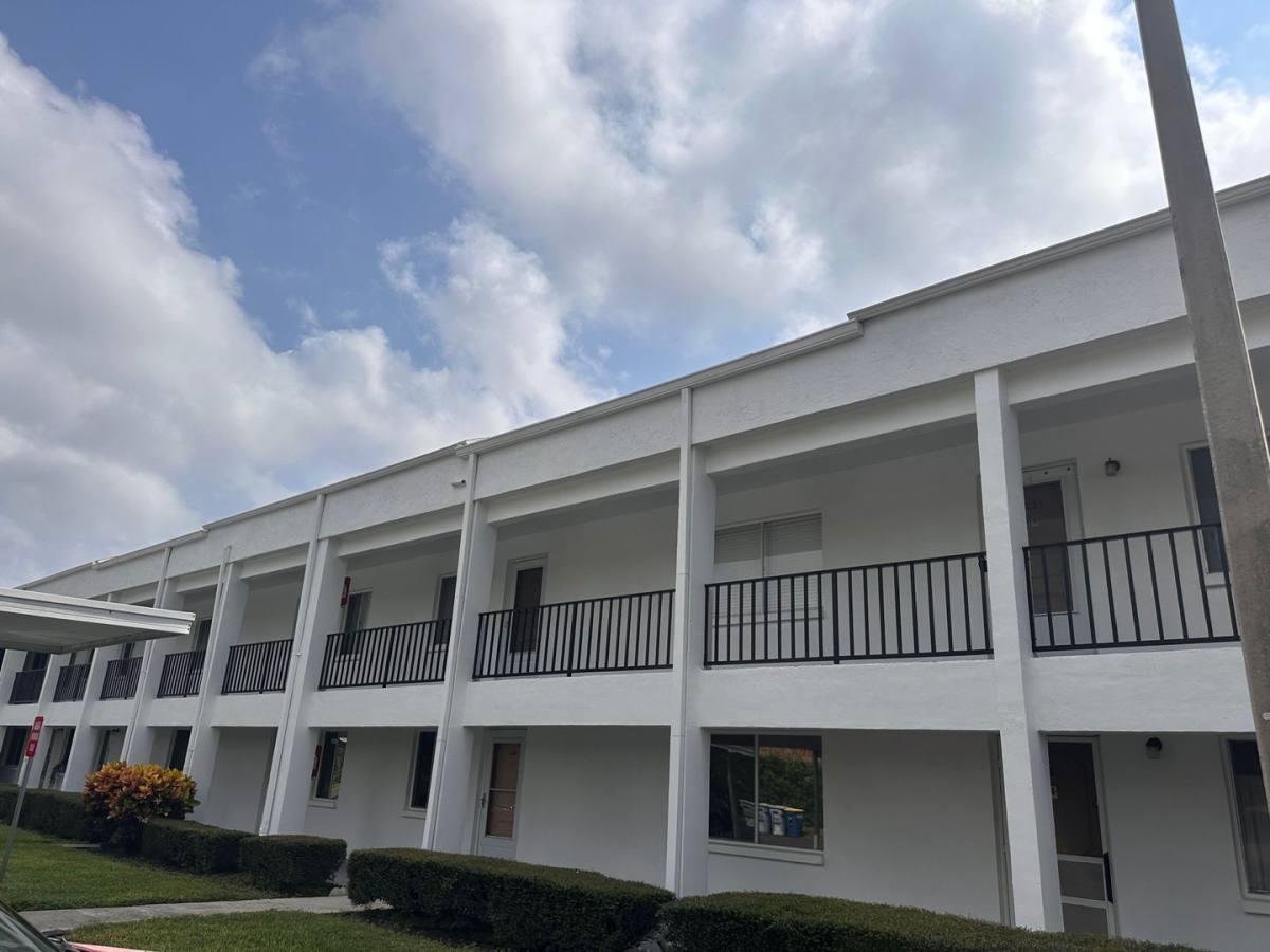 Apartment for rent at 2060 Marilyn St, Clearwater, FL 33765