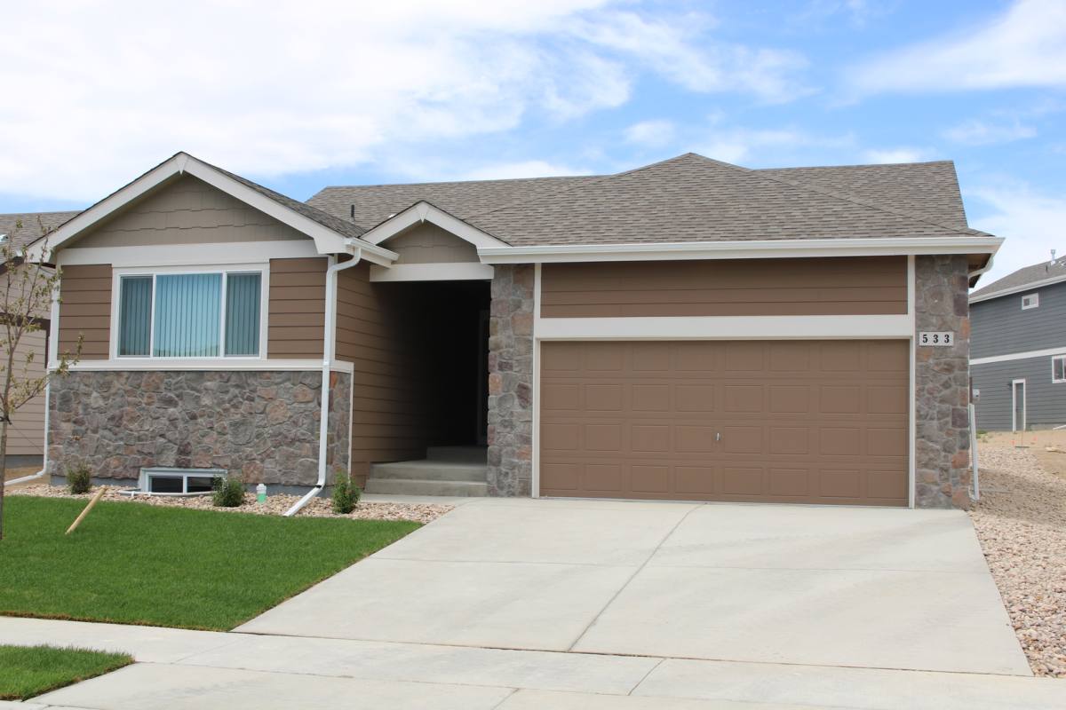 House for rent at 533 El Diente Ave, Windsor, CO 80550