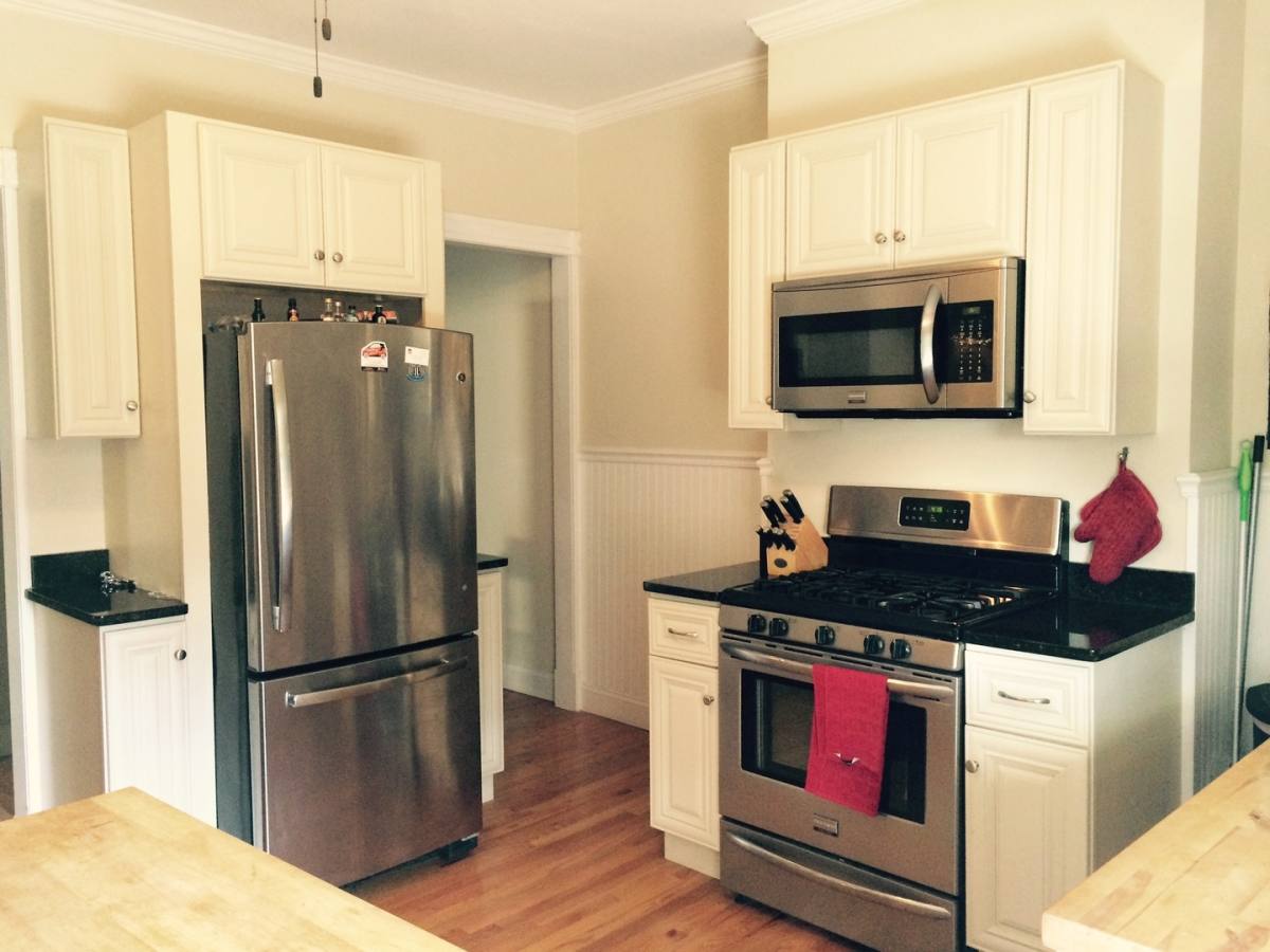 869 E 4th St, South Boston, MA 02127