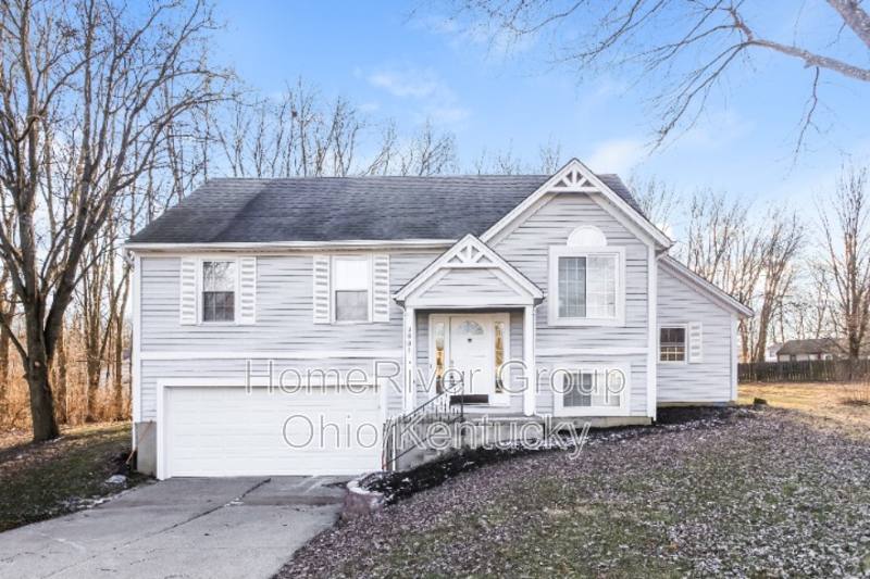 House for rent at 3881 Magnolia Dr, Amelia, OH 45102