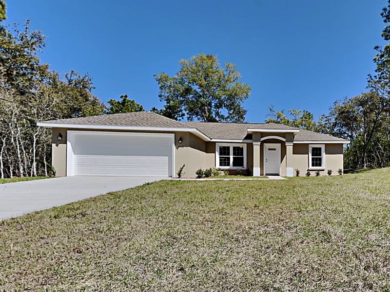 House for rent at 10465 N Spaulding Dr, Dunnellon, FL 34433