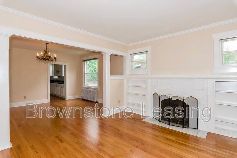 Apartment for rent at 867 N Ogden St, Denver, CO 80218