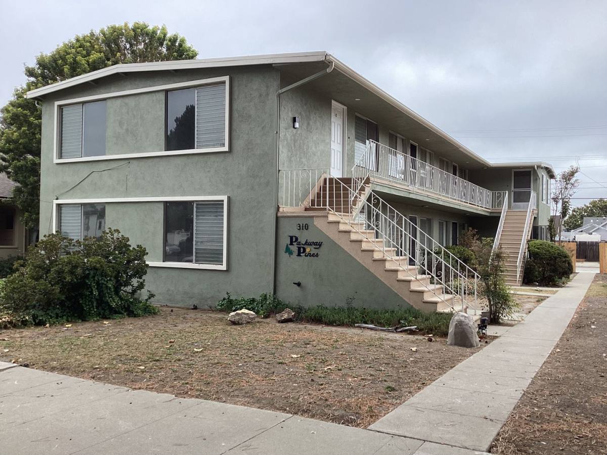Apartment for rent at 310 S H St, Lompoc, CA 93436