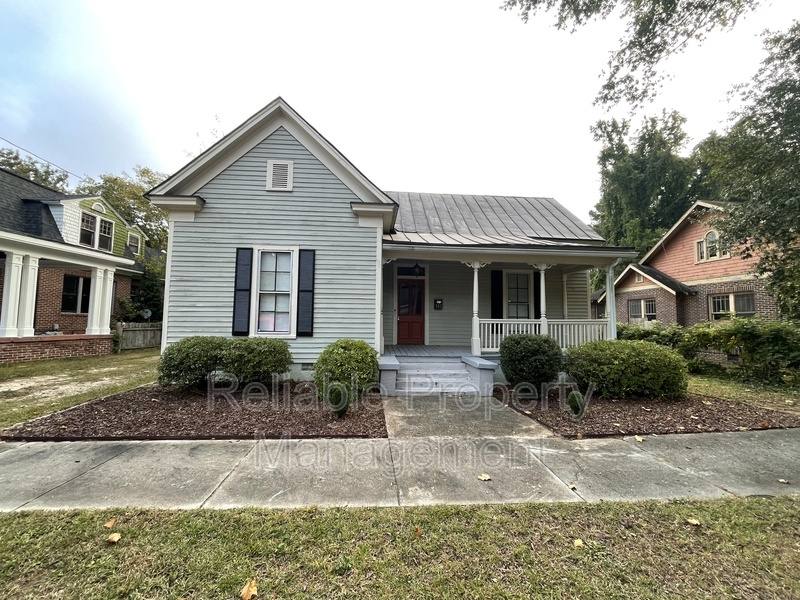 House for rent at 512 Lee St NE, Wilson, NC 27893