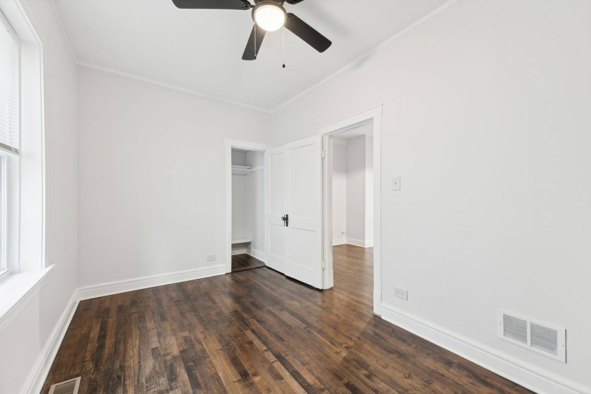 House for rent at 8423 S Colfax Ave, Chicago, IL 60617