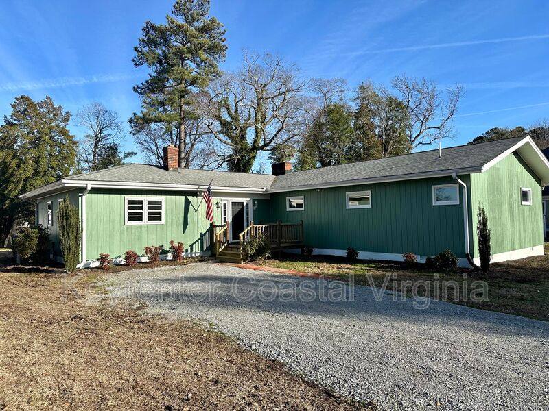 House for rent at 1612 Holly Point Lane, Suffolk, VA 23436