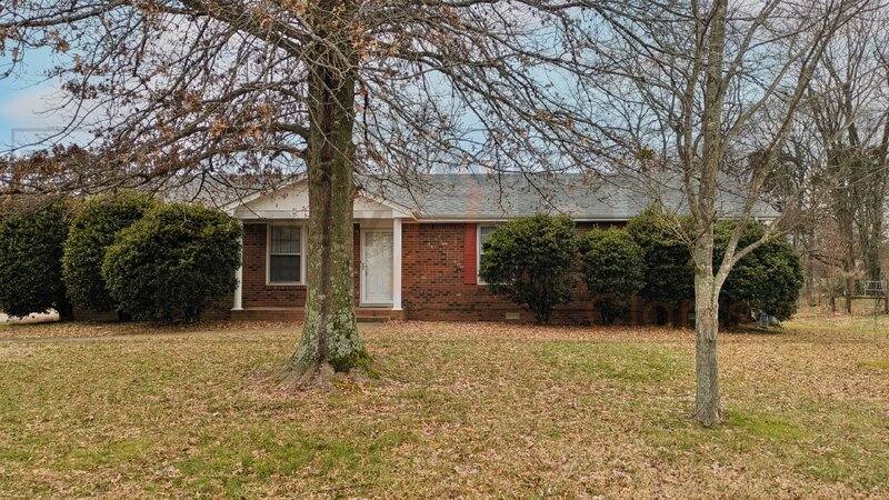 House for rent at 3412 Melrose Dr, Clarksville, TN 37042