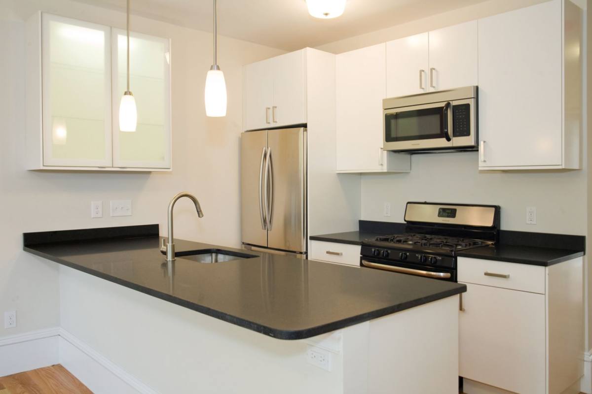 Apartment for rent at 656 Massachusetts Ave #A2, Boston, MA 02118