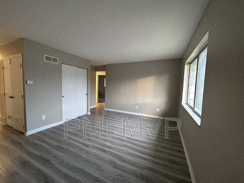 Apartment for rent at 822 Whitethorne Ave #822, Columbus, OH 43223