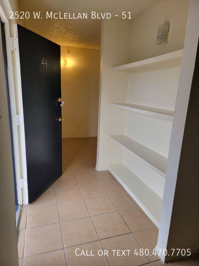 Apartment for rent at 2520 W McLellan Blvd, Phoenix, AZ 85017