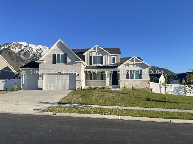 House for rent at 802 E 1400 S, Salem, UT 84653