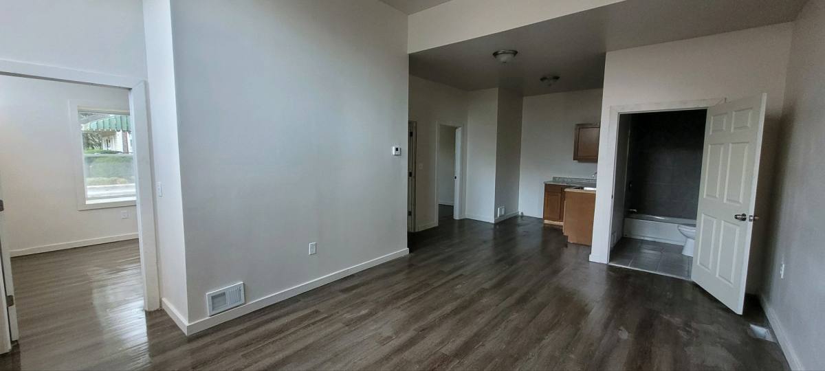 Apartment for rent at 108 Auriles St, Duquesne, PA 15110