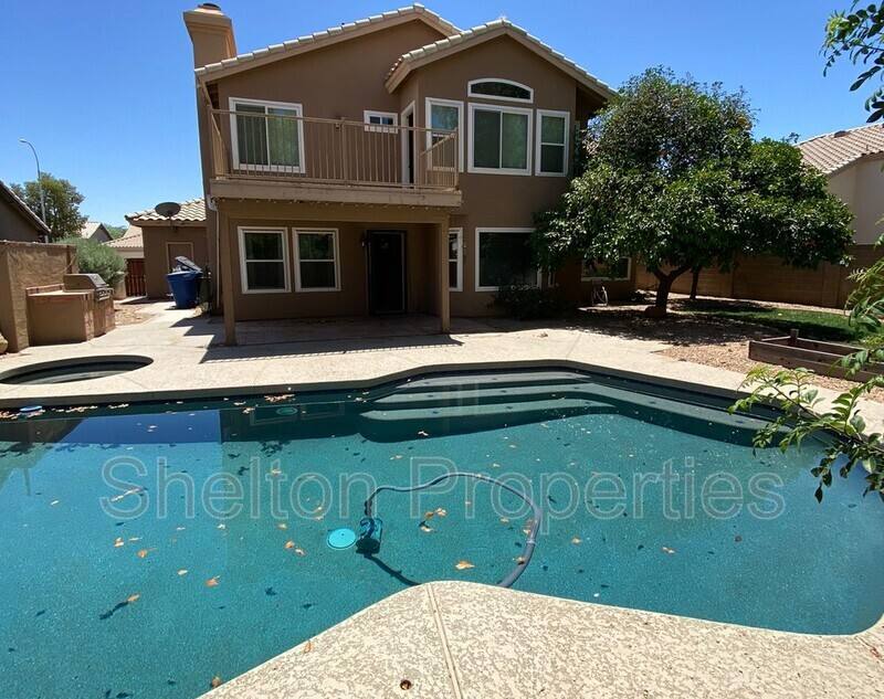 House for rent at 2232 W Harrison St, Chandler, AZ 85224