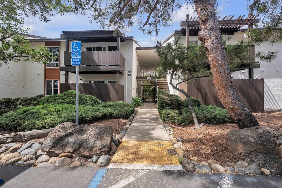 Apartment for rent at 5344 Marconi Ave, Carmichael, CA 95608