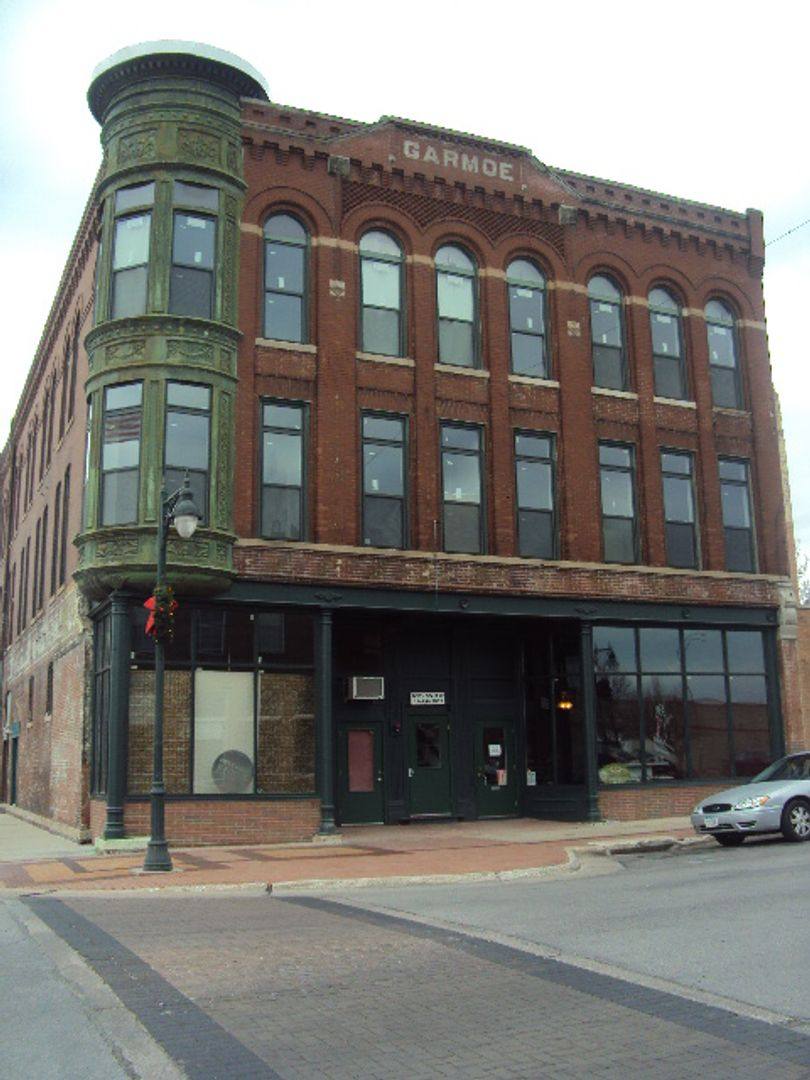 Apartment for rent at 516 Central Ave, Fort Dodge, IA 50501