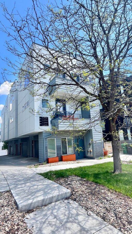 Townhouse for rent at 1246 Perry St, Denver, CO 80204
