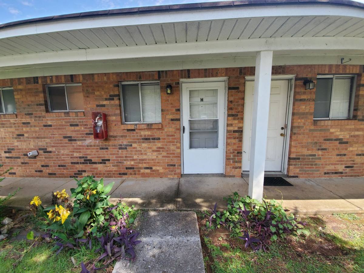 Apartment for rent at 4106 Broyles Ave SW, Huntsville, AL 35805
